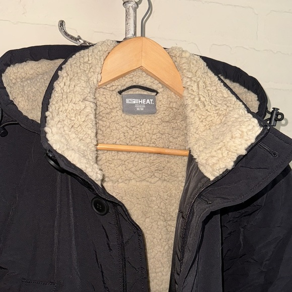 32 Degrees Men's Black Hooded Puffer Coat - Picture 3 of 8